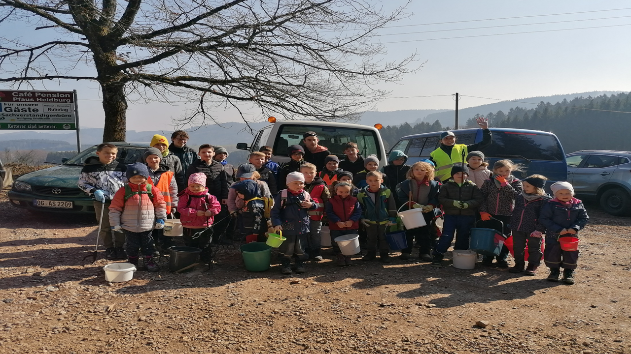 20220322 Teilnehmer Waldputzen